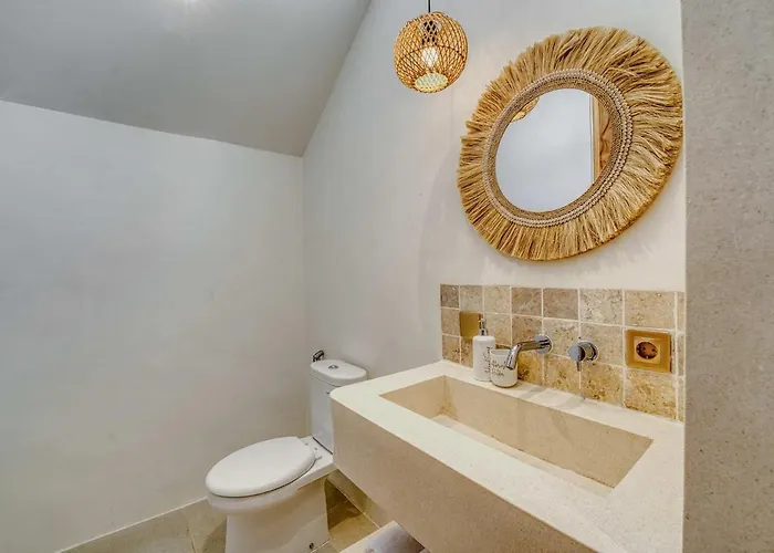 Floripa Stylish 2br Near Nyang Nyang