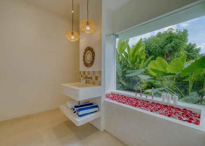 Floripa Stylish 2br Near Nyang Nyang Villa