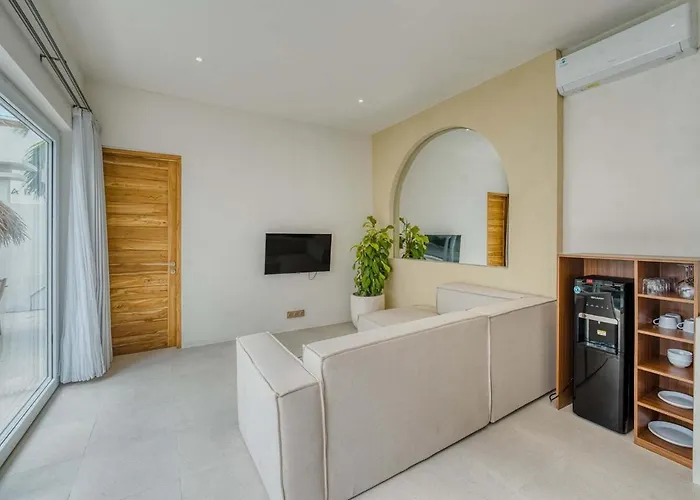 Floripa Stylish 2br Near Nyang Nyang Villa *